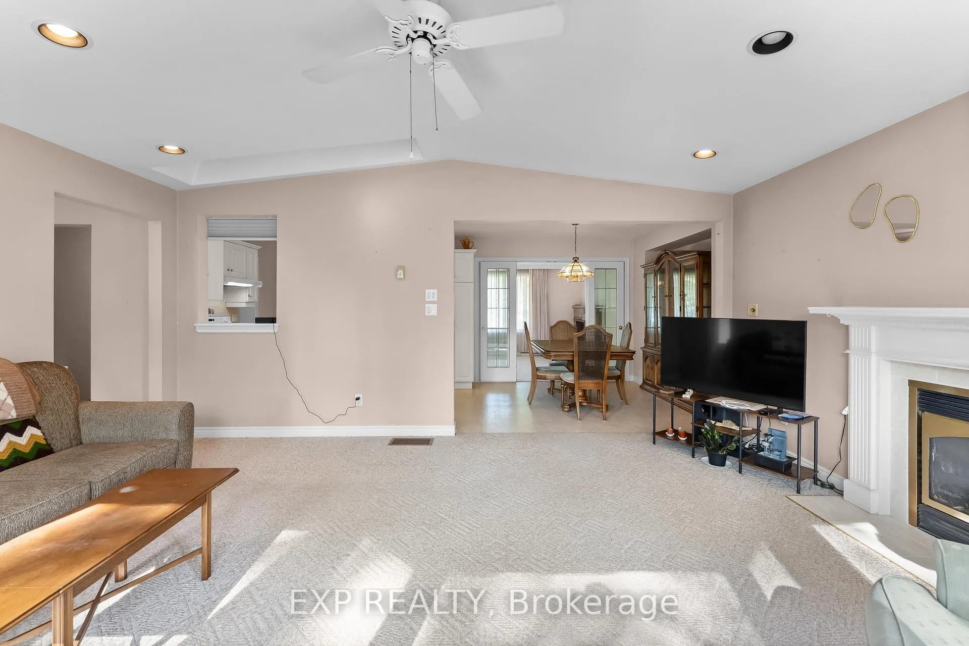 Photo 13 of 27 Mississauga Road, St. Catharines, Lakeshore — HOMEH