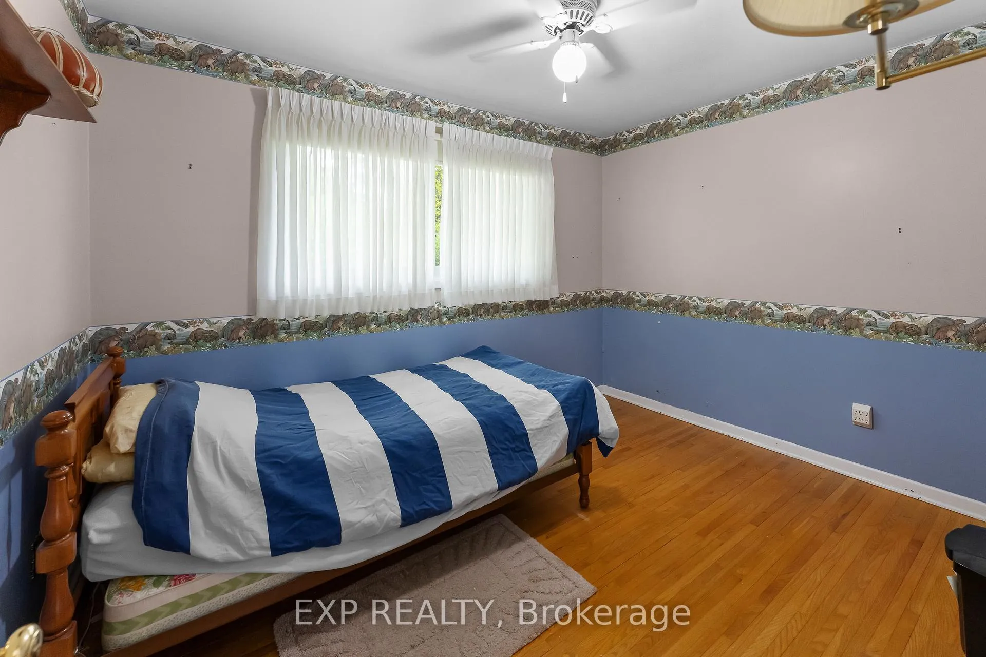 Photo 16 of 27 Mississauga Road, St. Catharines, Lakeshore — HOMEH