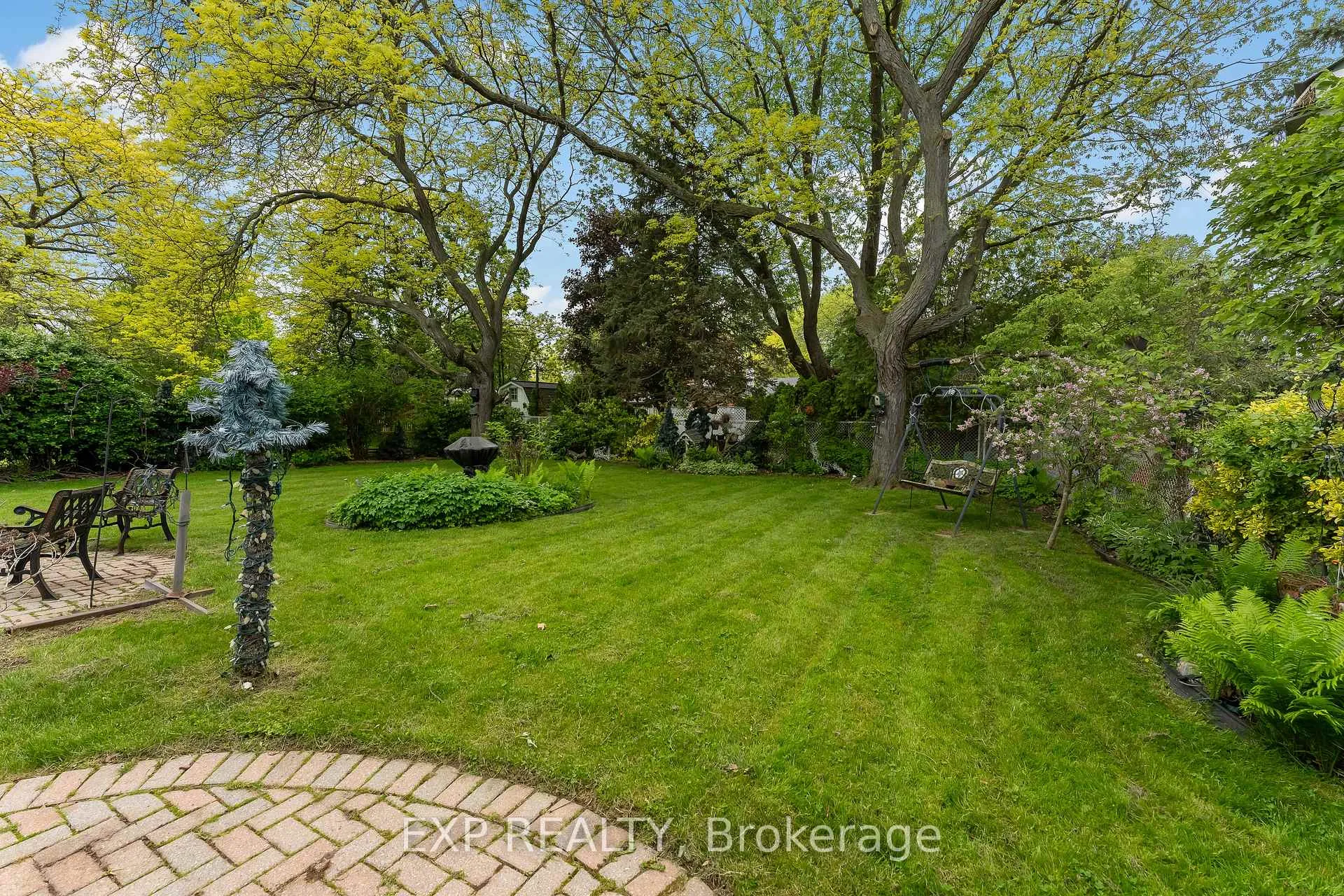 Photo 31 of 27 Mississauga Road, St. Catharines, Lakeshore — HOMEH