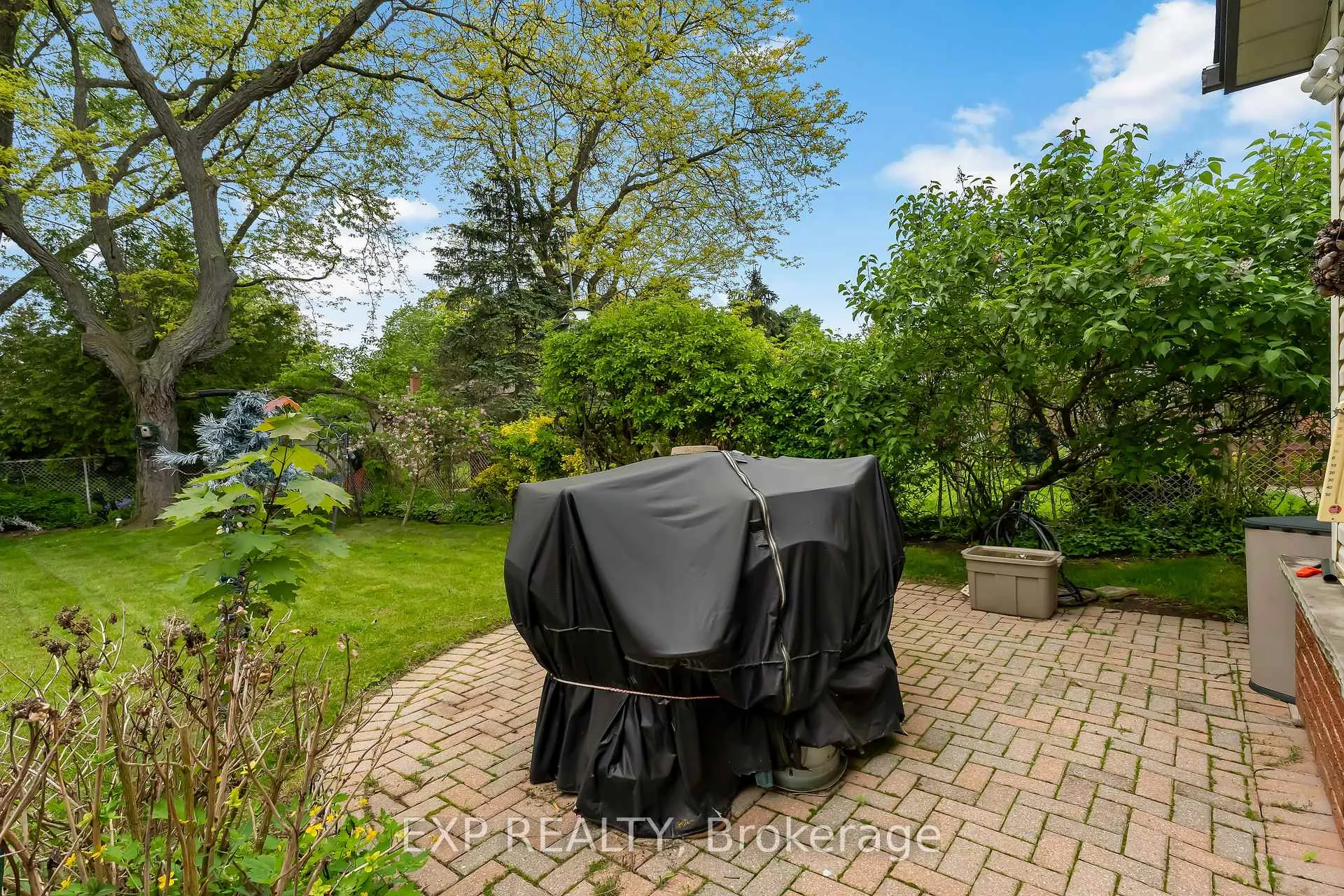 Photo 33 of 27 Mississauga Road, St. Catharines, Lakeshore — HOMEH