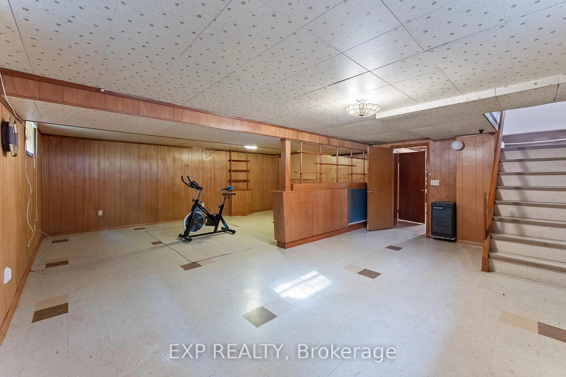 Photo 38 of 27 Mississauga Road, St. Catharines, Lakeshore — HOMEH