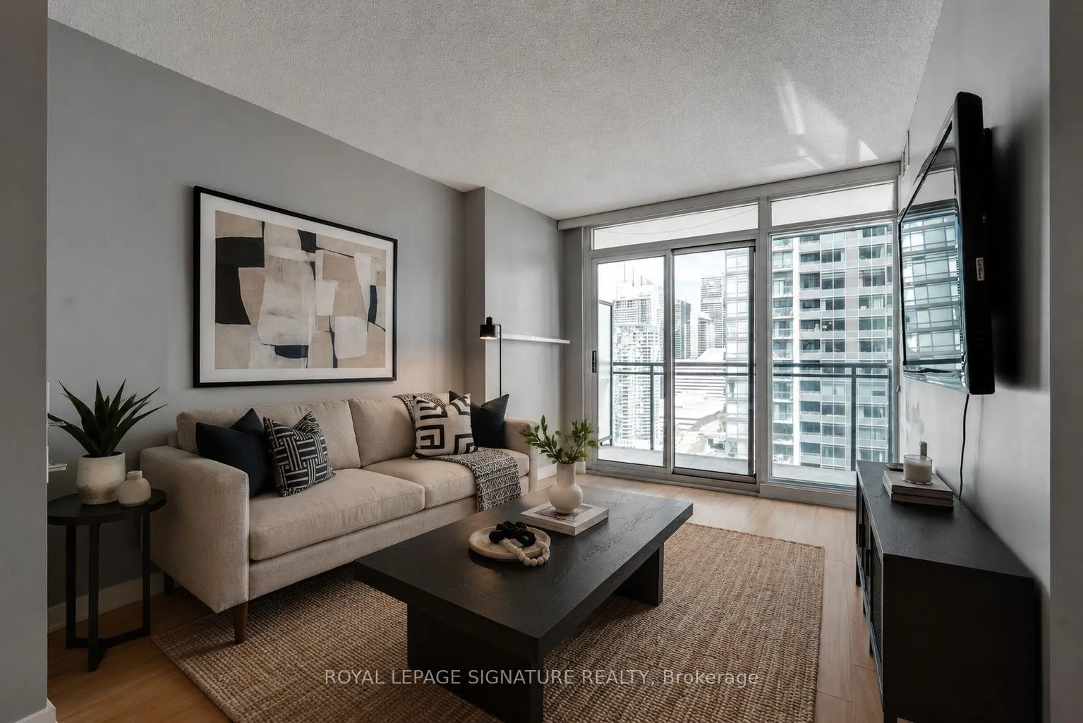 Front of Unit 2701, 25 Capreol Court