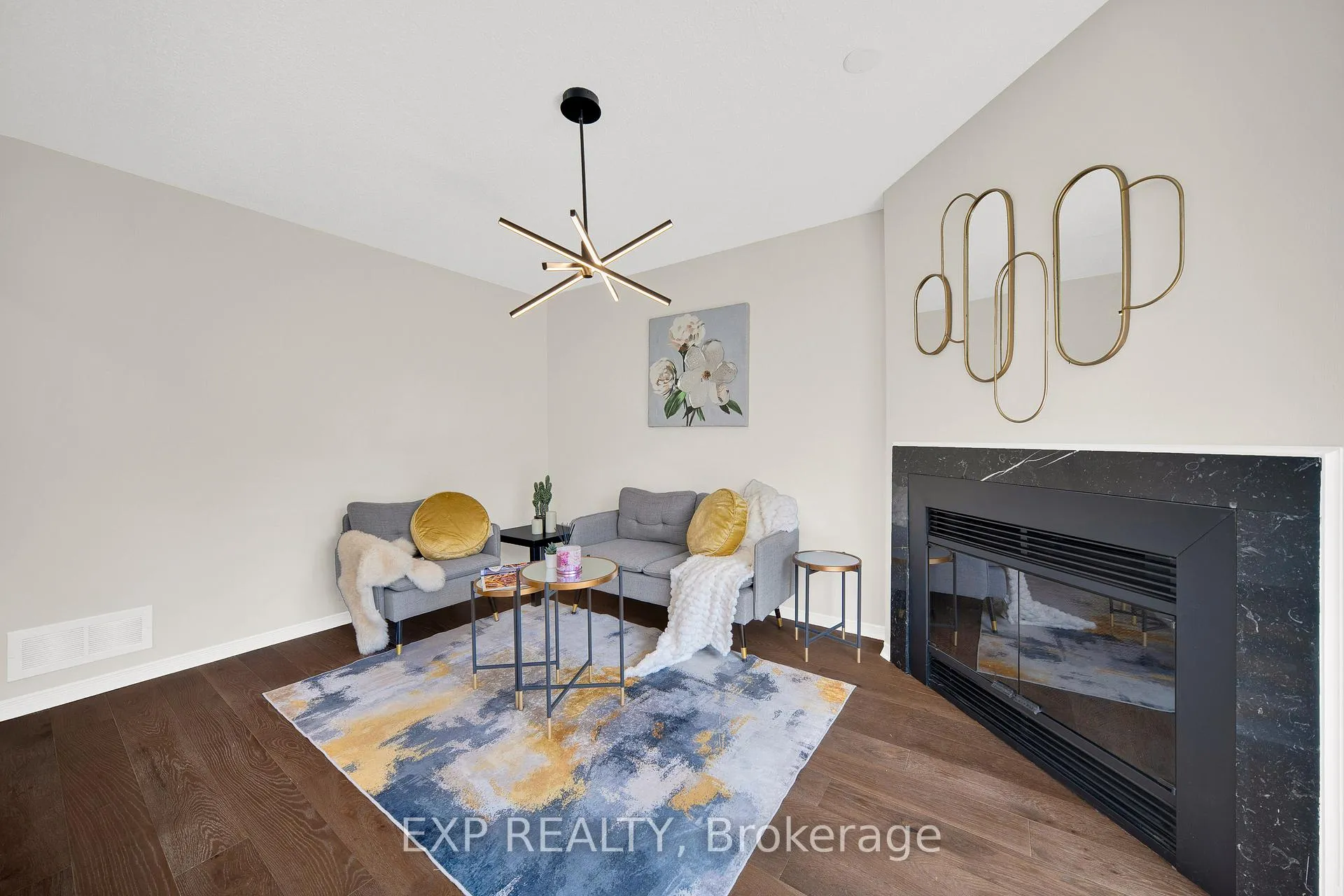 Photo 10 of 186 Southport Drive, Ottawa, Hunt Club Park/Greenboro — HOMEH