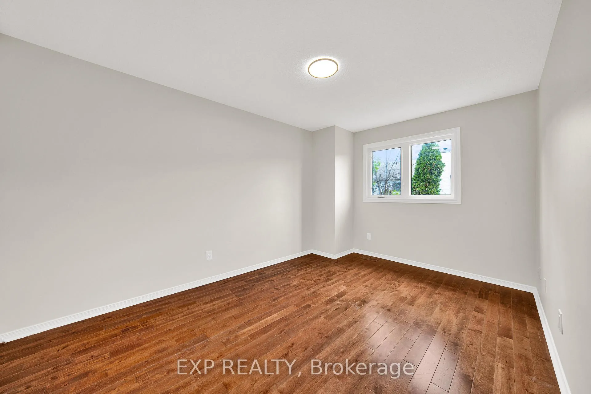 Photo 24 of 186 Southport Drive, Ottawa, Hunt Club Park/Greenboro — HOMEH