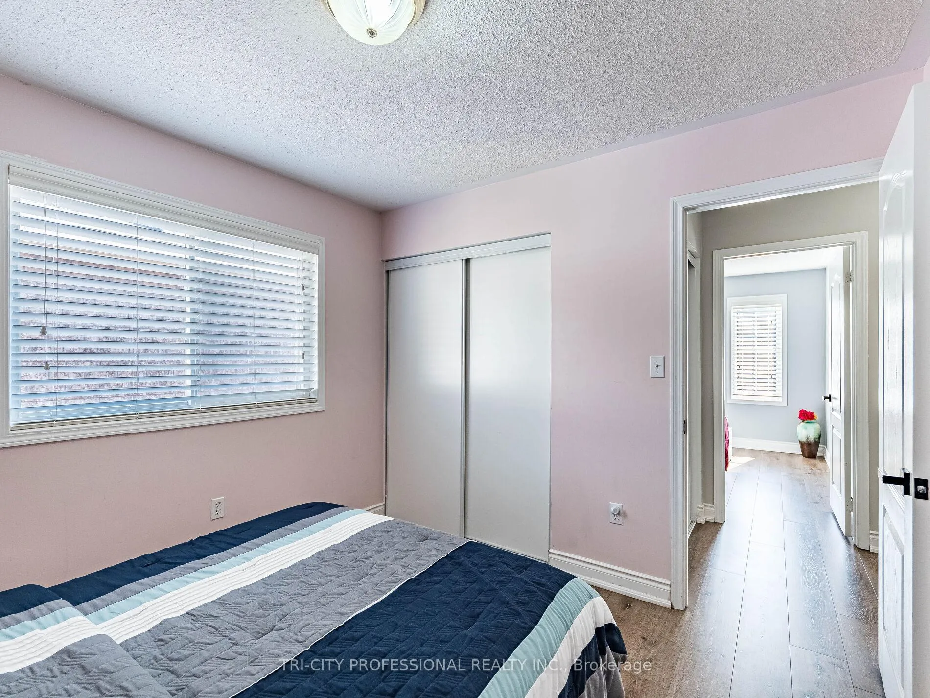 Photo 30 of 18 Sugarhill Drive, Brampton, Fletcher's Meadow — HOMEH