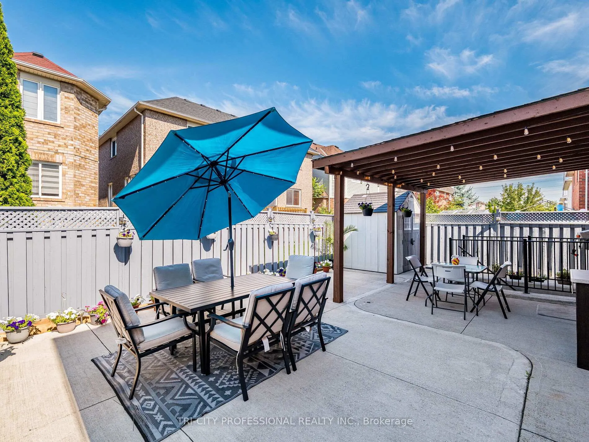 Photo 43 of 18 Sugarhill Drive, Brampton, Fletcher's Meadow — HOMEH