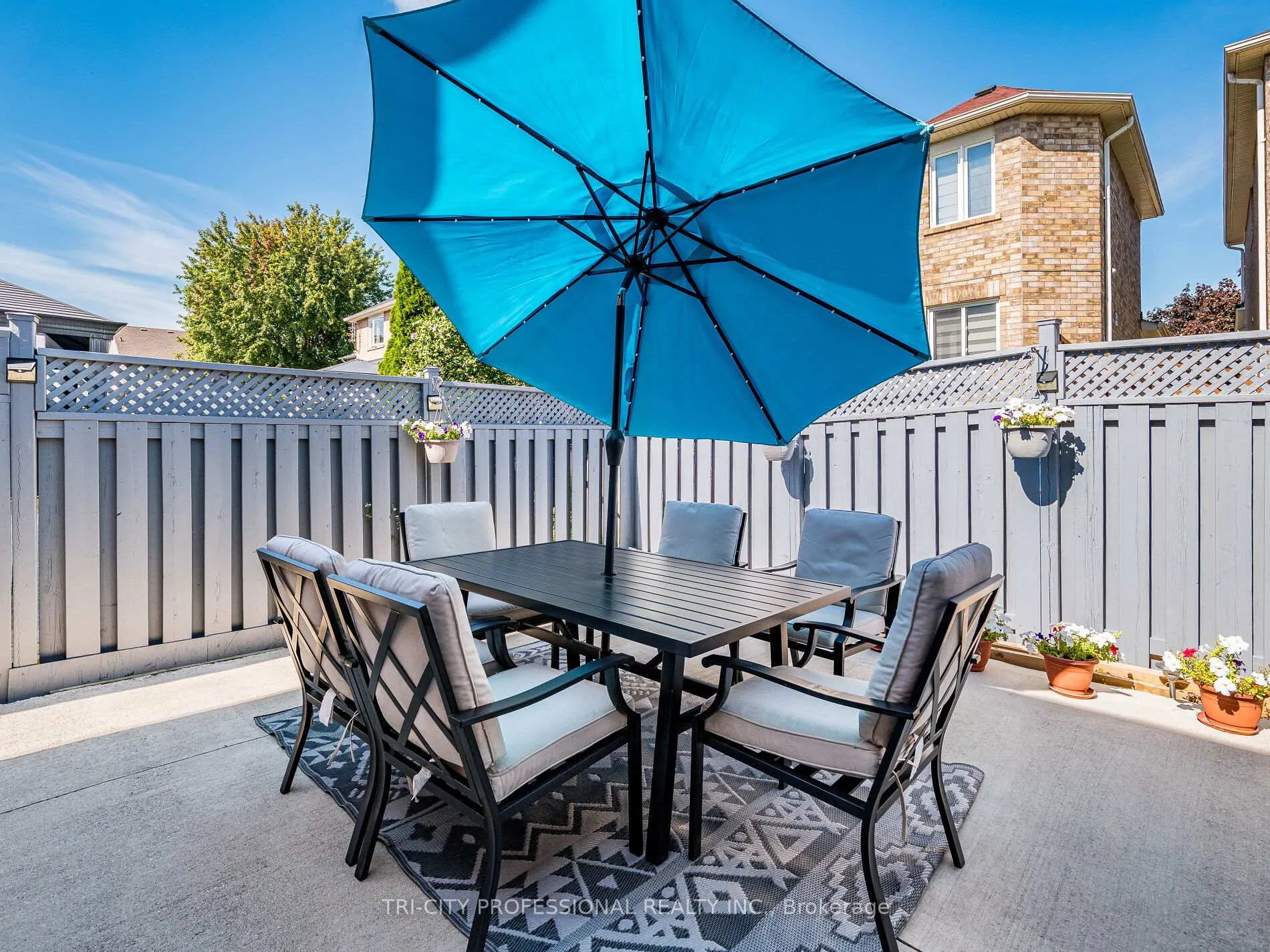 Photo 45 of 18 Sugarhill Drive, Brampton, Fletcher's Meadow — HOMEH