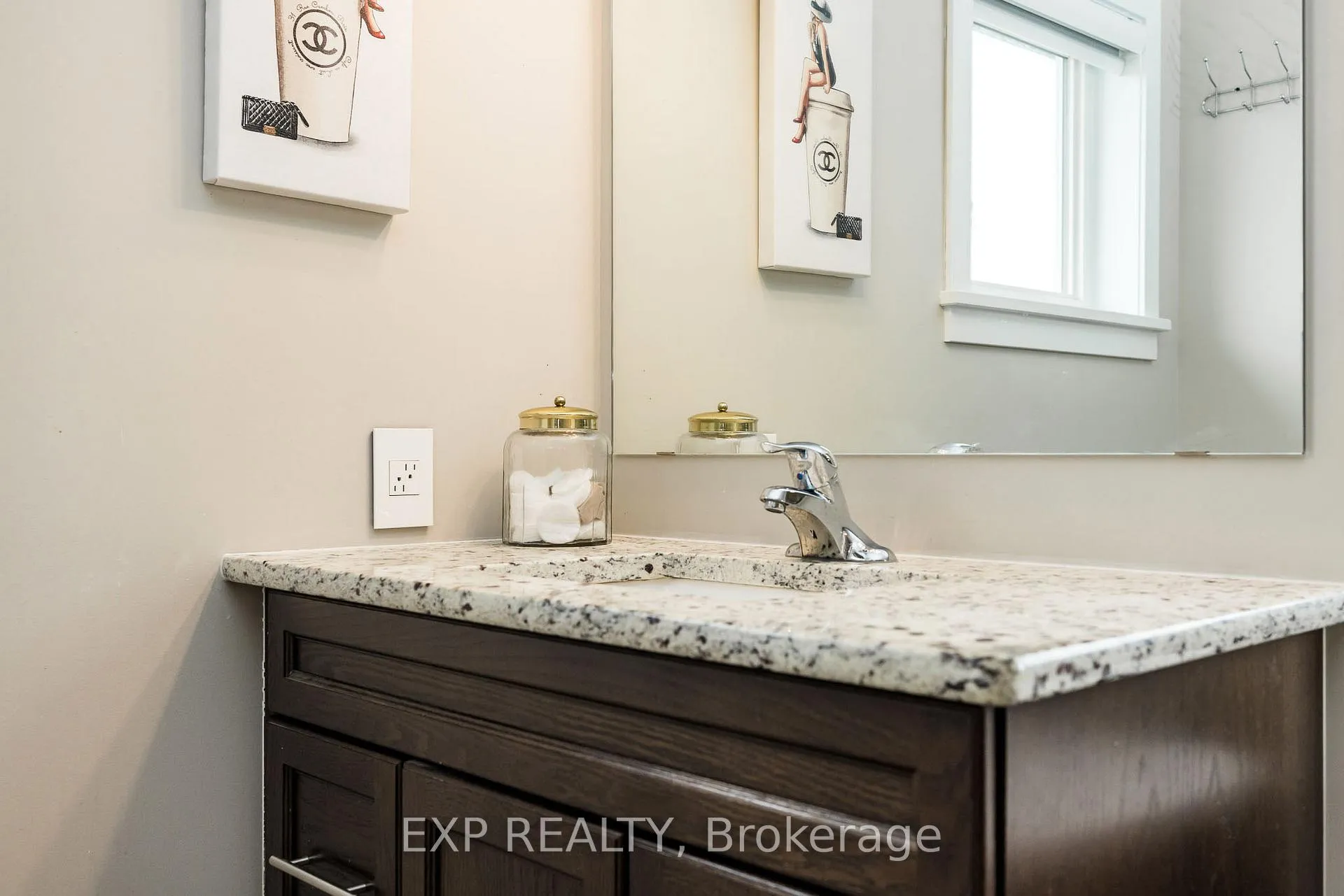 Photo 37 of 119 Riddell Street, Carleton Place — HOMEH