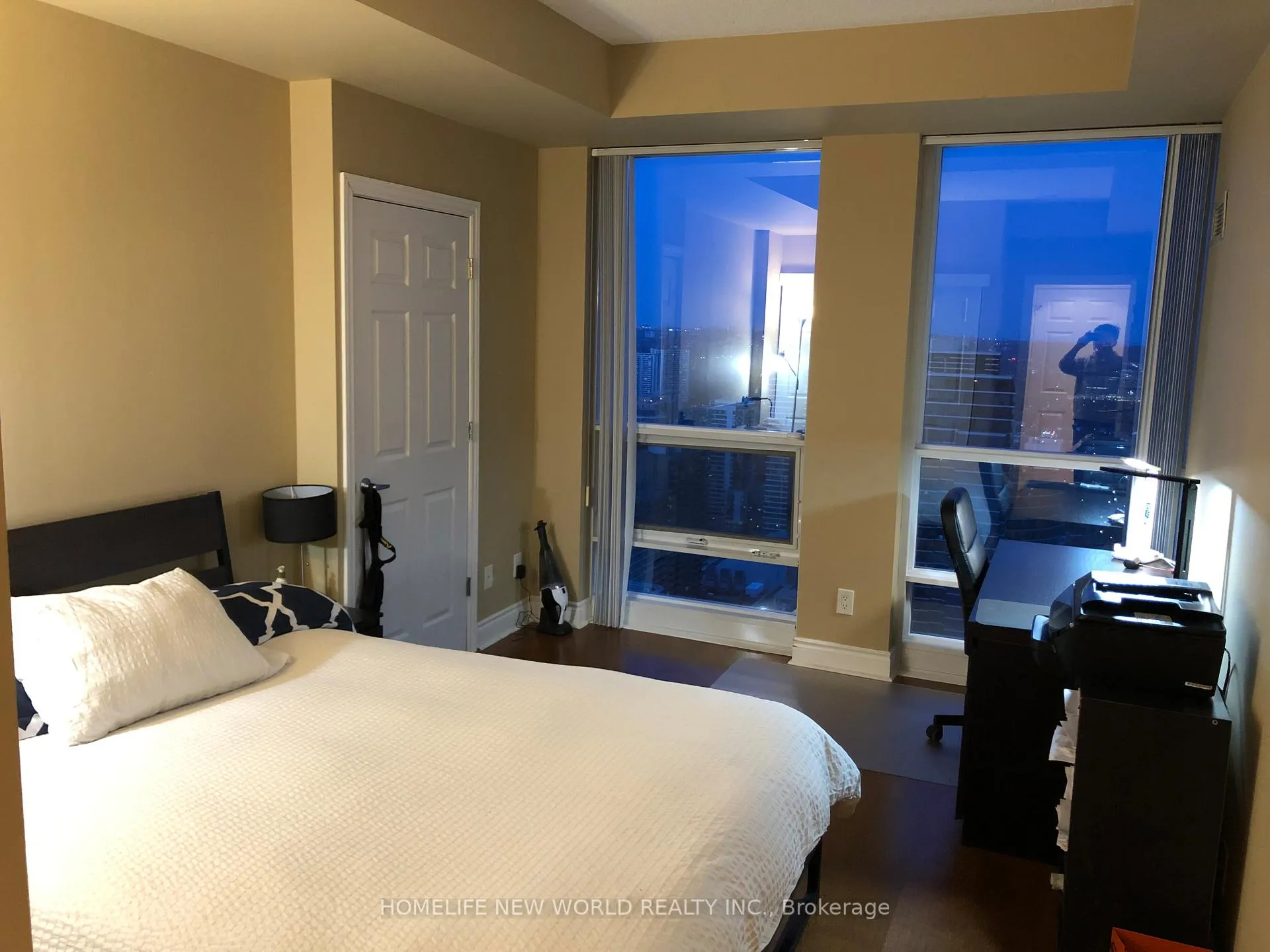 Photo 10 of Unit 4802, 763 Bay Street, Toronto, Bay Street Corridor — HOMEH