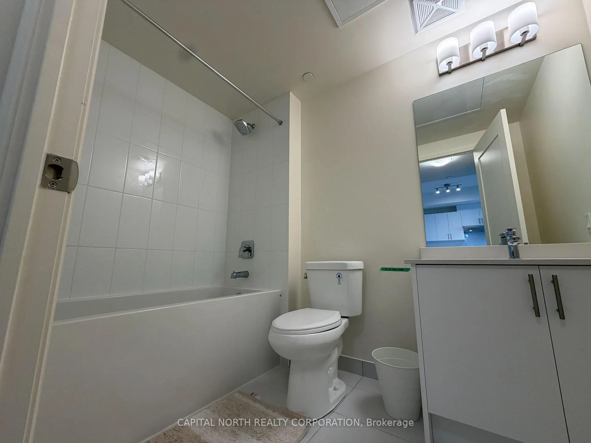 Photo 14 of Unit 1906, 27 Korda Gate, Vaughan, Vellore Village — HOMEH