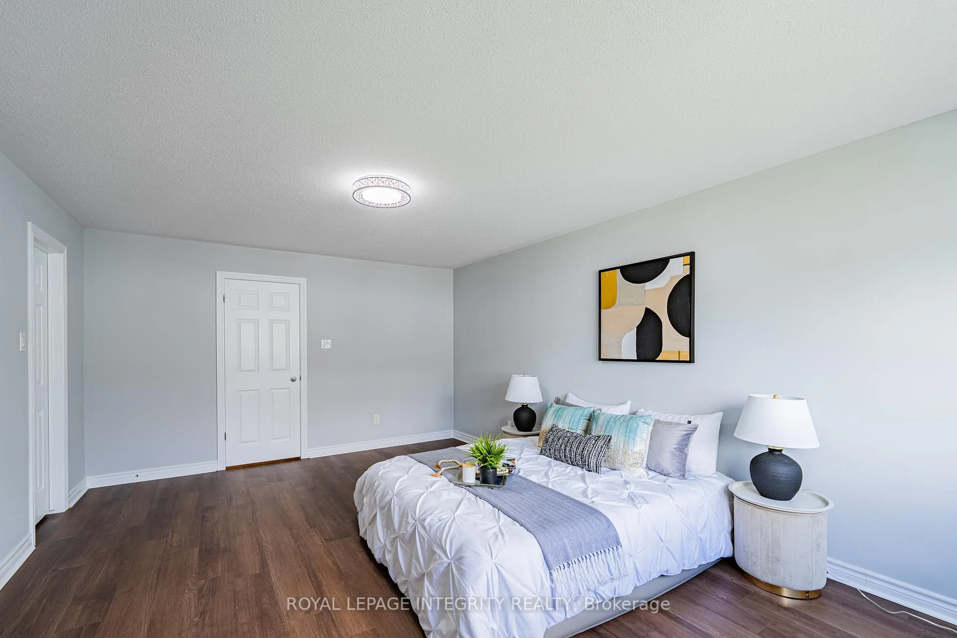 Photo 14 of 132 Mancini Way, Ottawa, Barrhaven - Strandherd — HOMEH