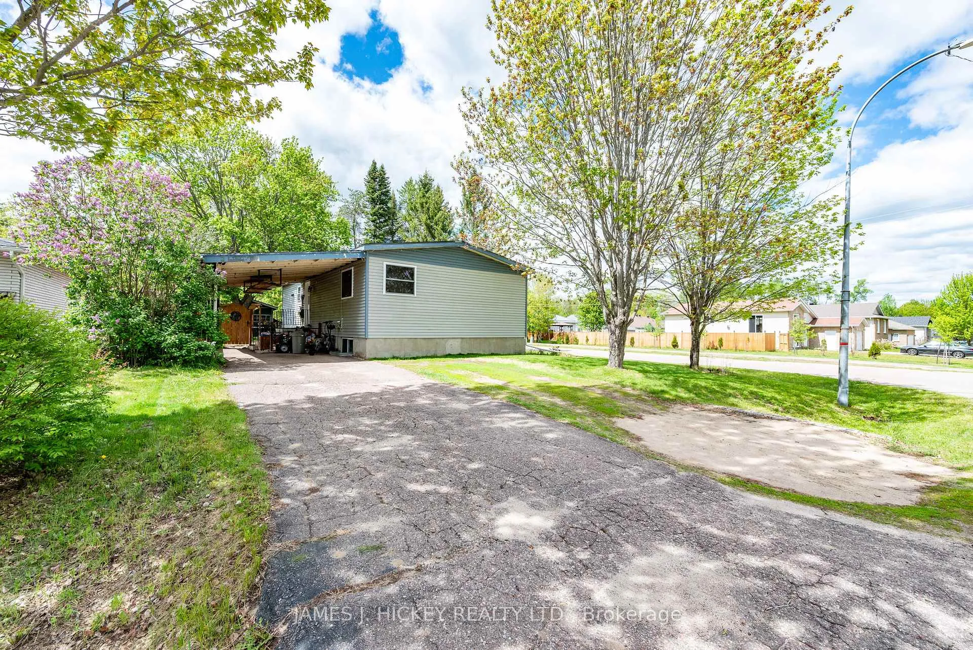Photo 39 of 1 Tamarack Street, Deep River, Deep River — HOMEH