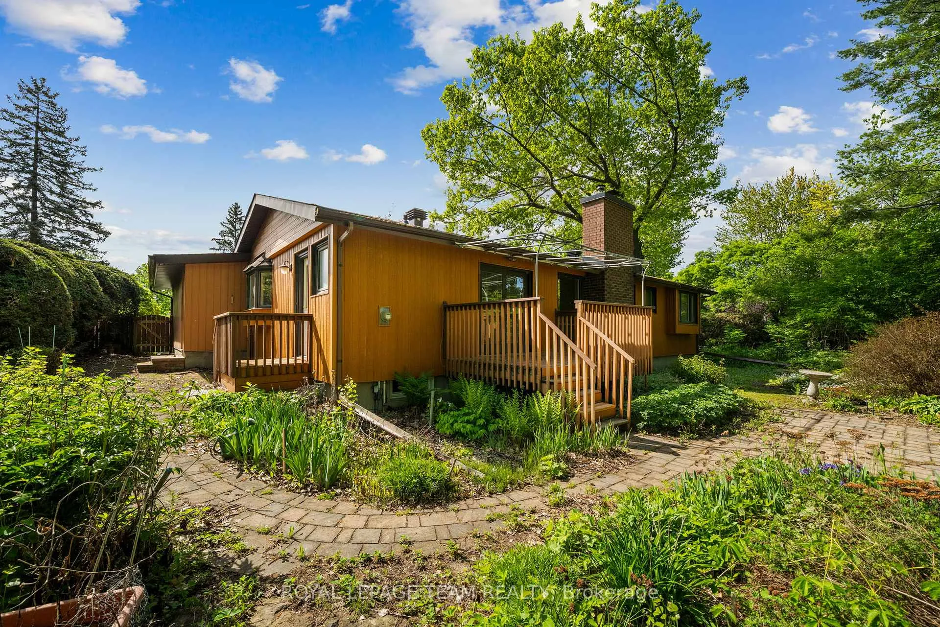 Photo 36 of 548 Rivershore Crescent, Ottawa, Beacon Hill North — HOMEH