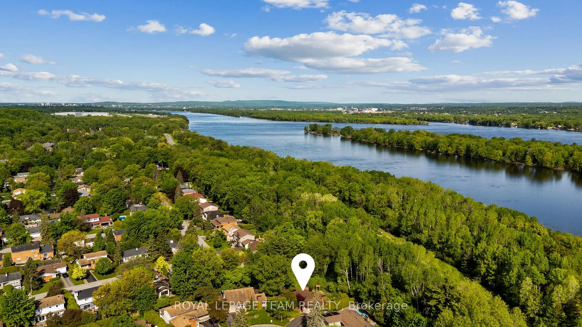 Photo 43 of 548 Rivershore Crescent, Ottawa, Beacon Hill North — HOMEH