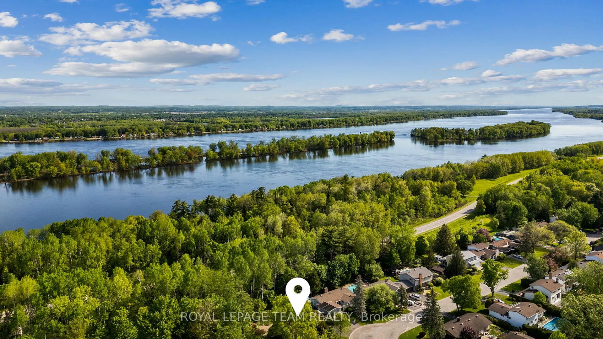 Photo 44 of 548 Rivershore Crescent, Ottawa, Beacon Hill North — HOMEH