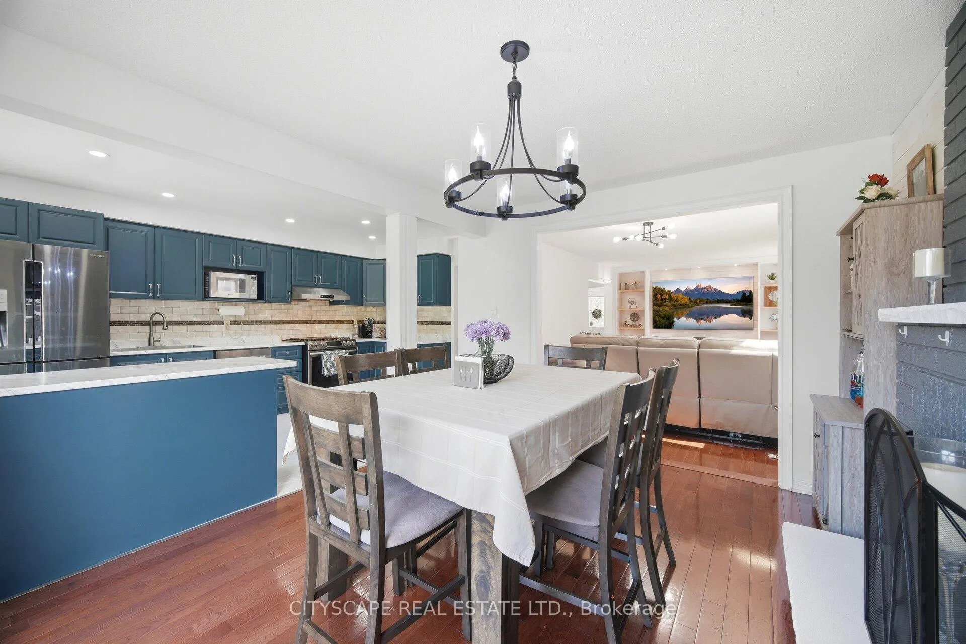 Photo 11 of 66 Castle Hill Road, Brampton, Northwood Park — HOMEH