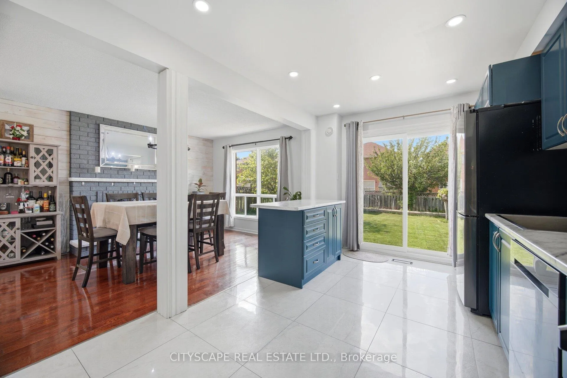 Photo 16 of 66 Castle Hill Road, Brampton, Northwood Park — HOMEH
