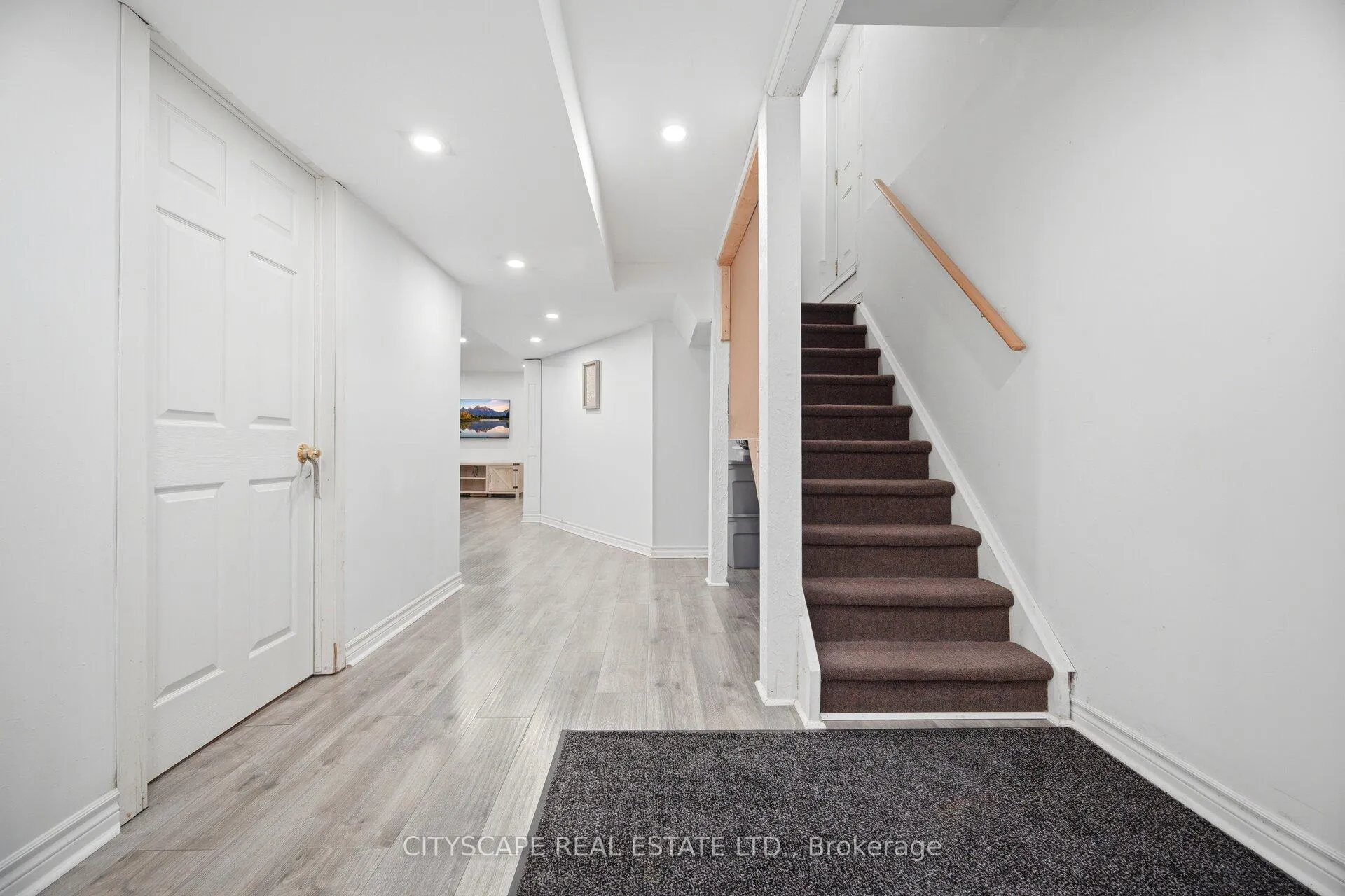 Photo 33 of 66 Castle Hill Road, Brampton, Northwood Park — HOMEH