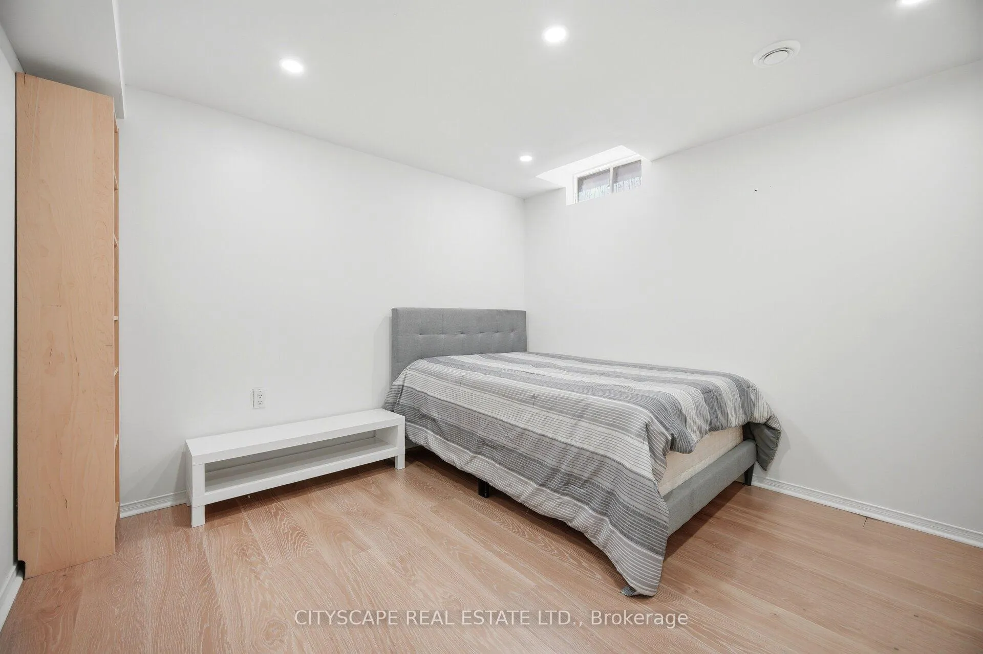 Photo 44 of 66 Castle Hill Road, Brampton, Northwood Park — HOMEH