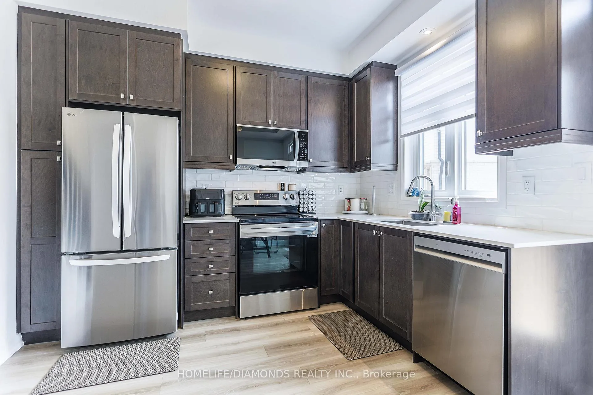 Photo 11 of Unit 64, 55 Tom Brown Drive, Brant, Paris — HOMEH