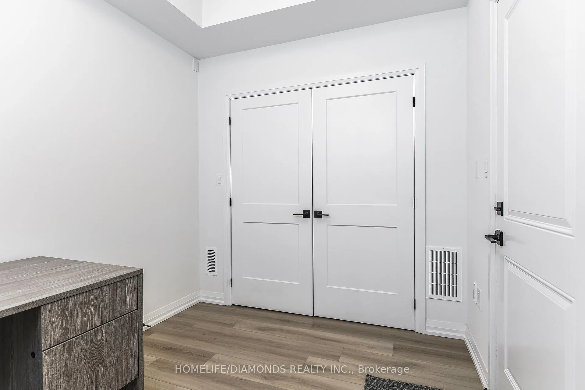 Photo 27 of Unit 64, 55 Tom Brown Drive, Brant, Paris — HOMEH