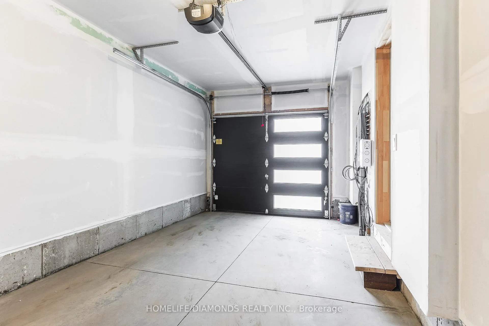 Photo 29 of Unit 64, 55 Tom Brown Drive, Brant, Paris — HOMEH