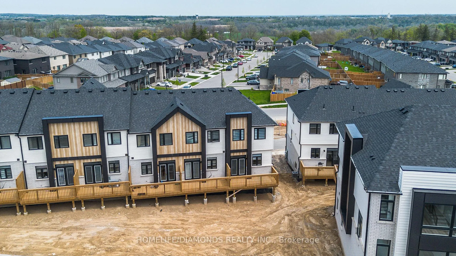 Photo 42 of Unit 64, 55 Tom Brown Drive, Brant, Paris — HOMEH