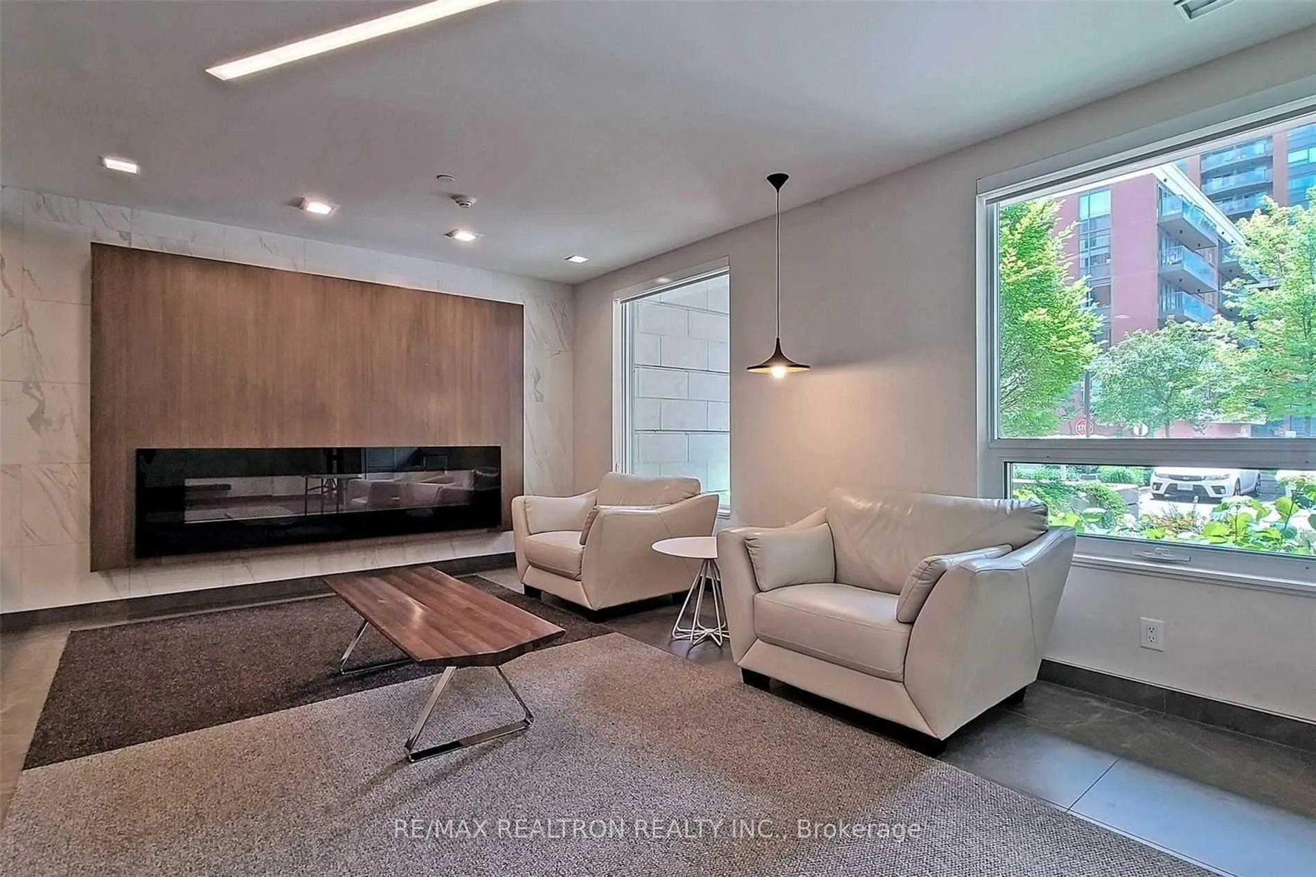 Photo 2 of Unit RG10, 8228 Birchmount Road, Markham, Unionville — HOMEH
