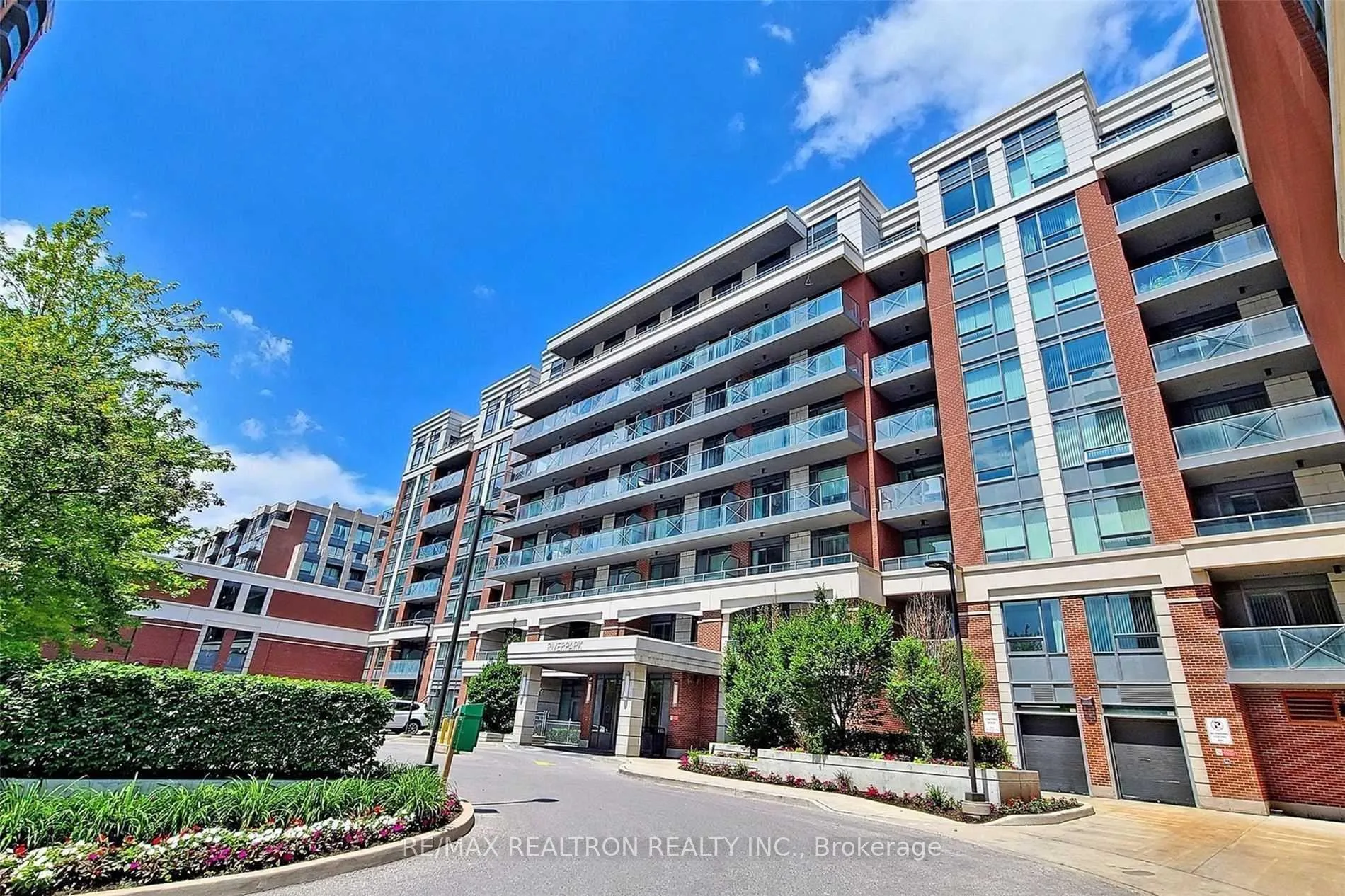 Photo 3 of Unit RG10, 8228 Birchmount Road, Markham, Unionville — HOMEH