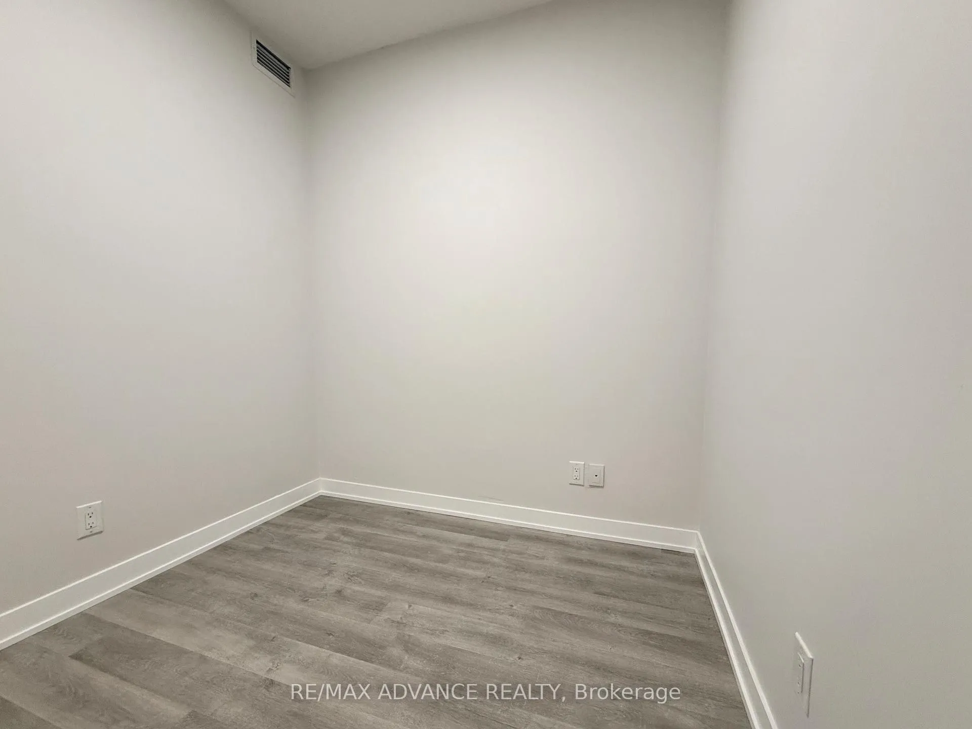 Photo 10 of Unit 1225, 8119 Birchmount Road, Markham, Unionville — HOMEH