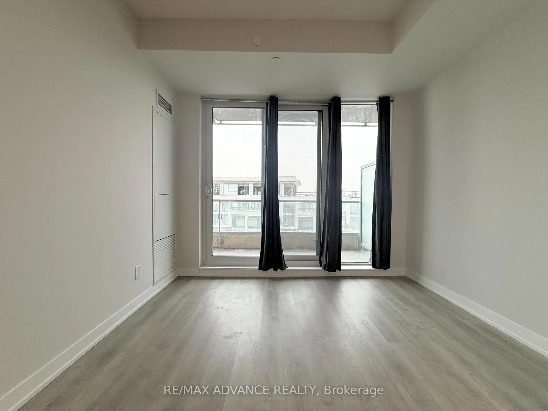 Photo 13 of Unit 1225, 8119 Birchmount Road, Markham, Unionville — HOMEH