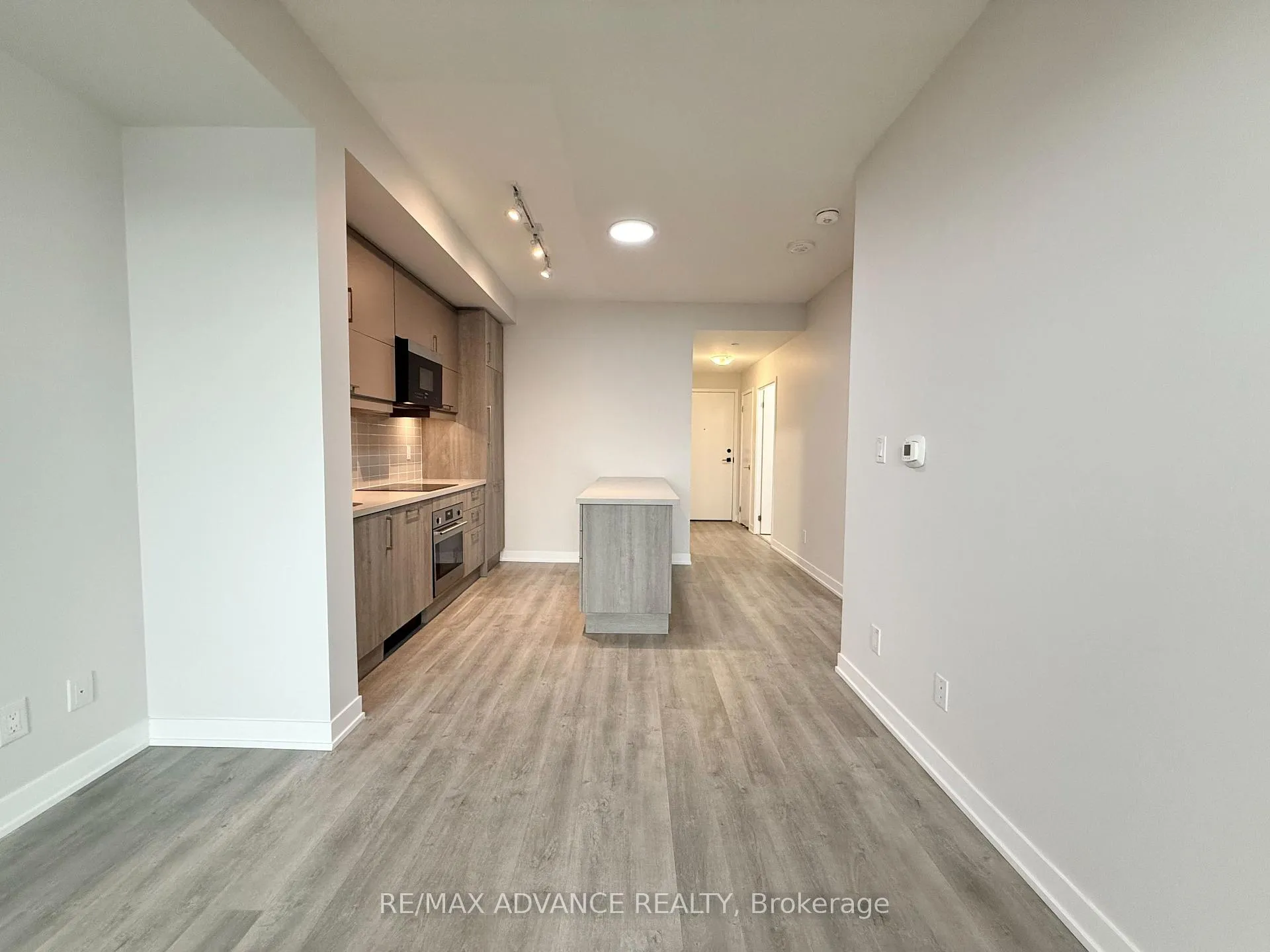 Photo 16 of Unit 1225, 8119 Birchmount Road, Markham, Unionville — HOMEH