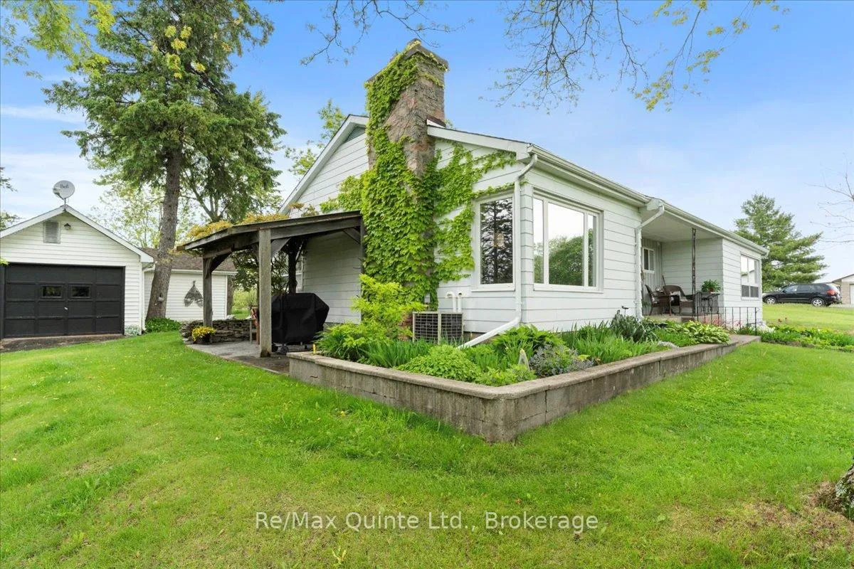 Photo 35 of 404 Bridge Street W, Belleville, Belleville Ward — HOMEH