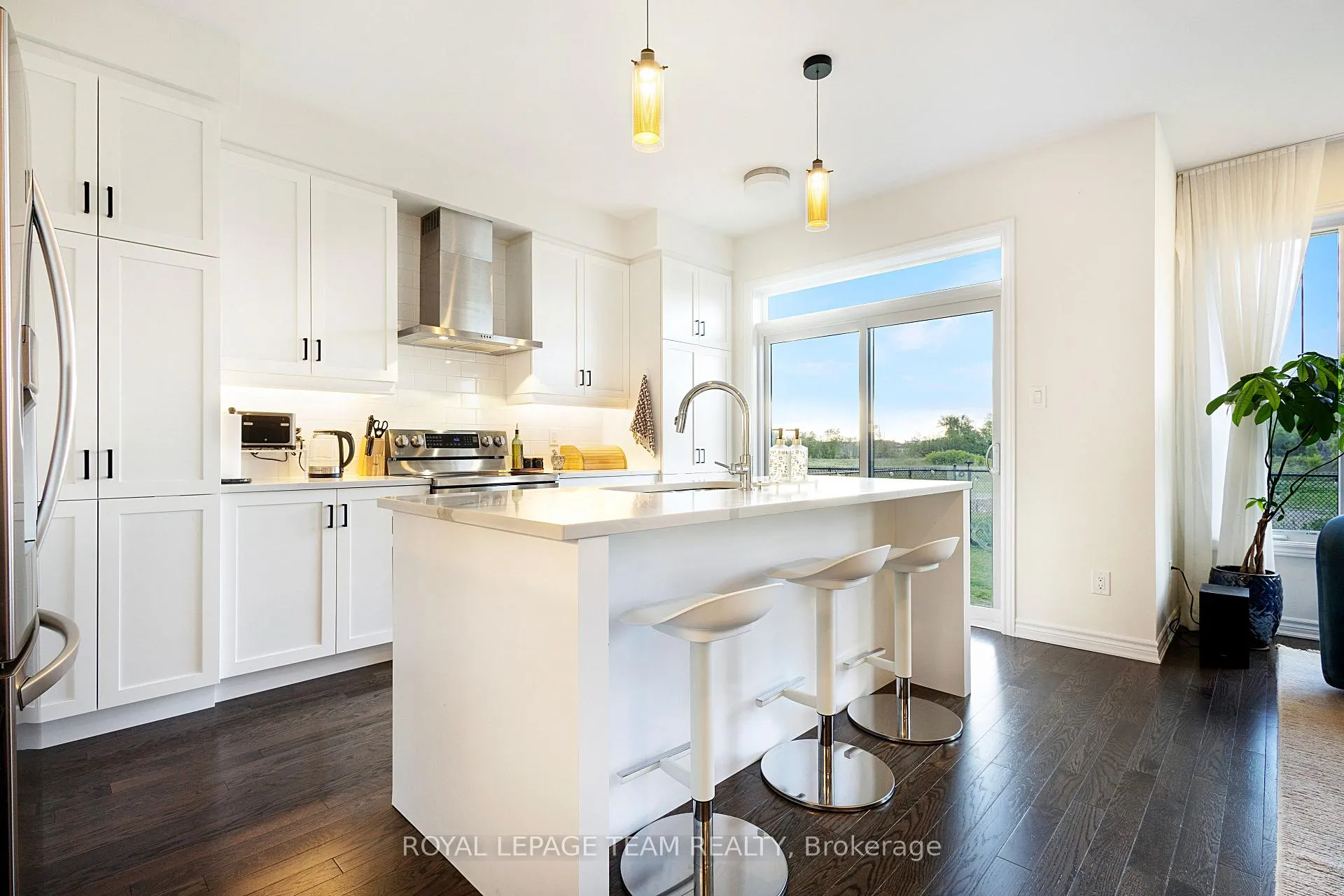 Photo 10 of 224 Turnbuckle Crescent, Ottawa, Barrhaven - Half Moon Bay — HOMEH