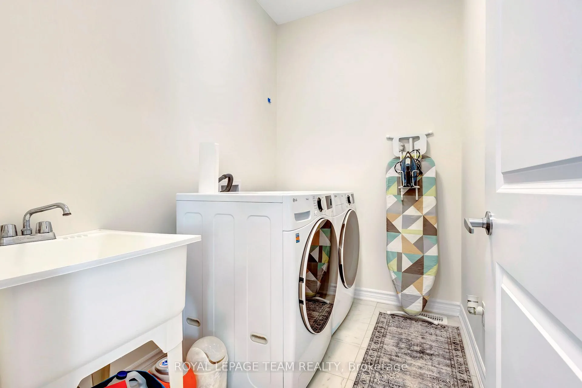 Photo 25 of 224 Turnbuckle Crescent, Ottawa, Barrhaven - Half Moon Bay — HOMEH