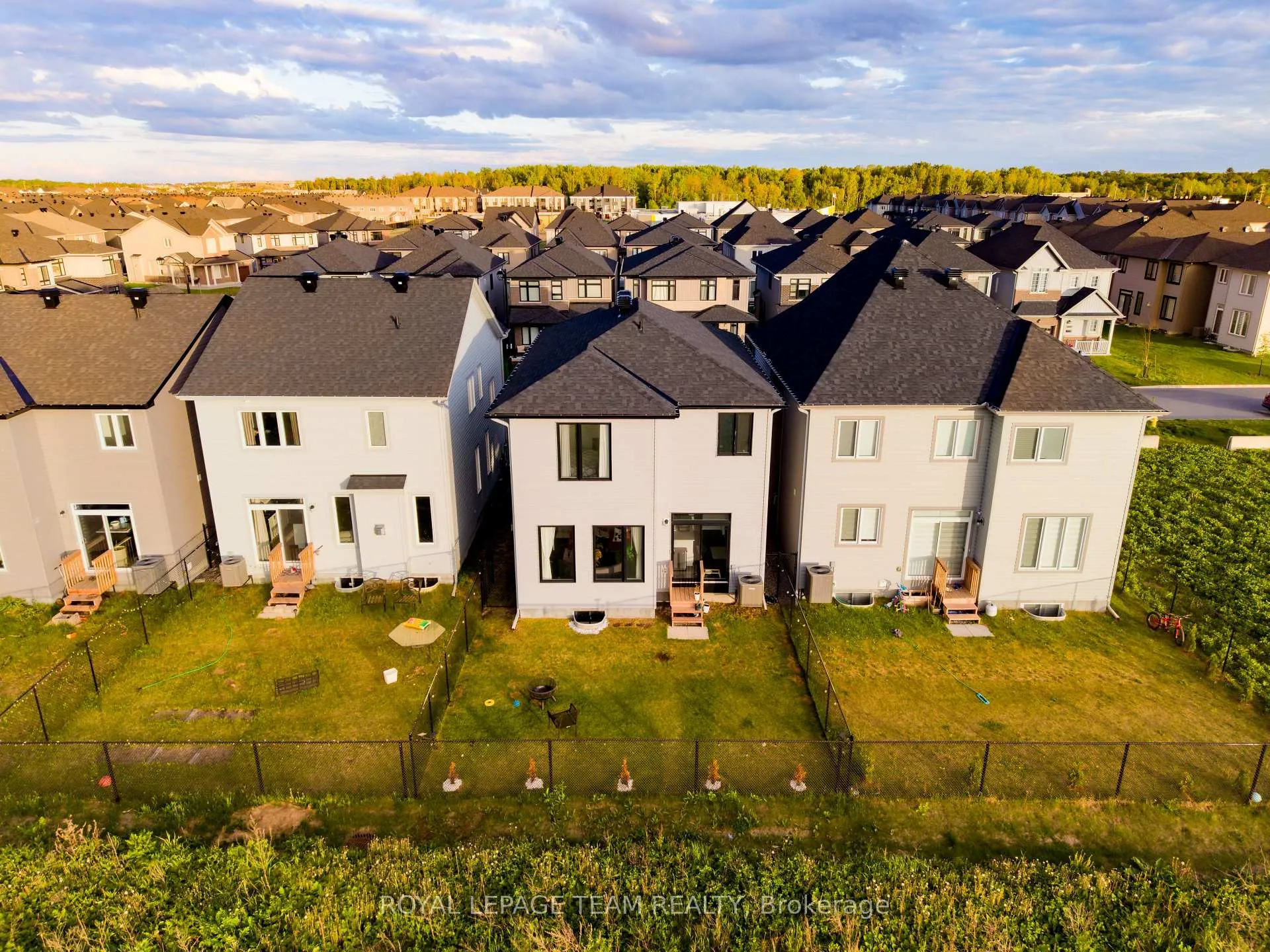 Photo 32 of 224 Turnbuckle Crescent, Ottawa, Barrhaven - Half Moon Bay — HOMEH
