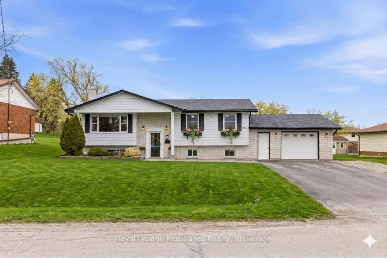 Front of 836 Stewart Drive