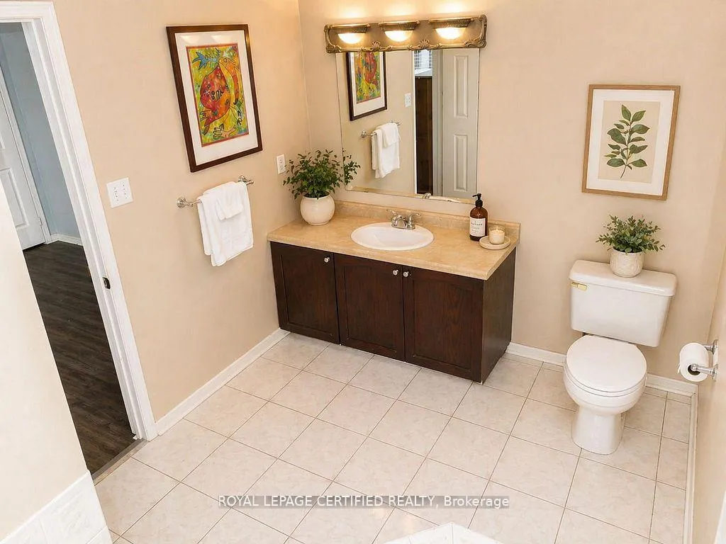 Photo 23 of 5126 Des Jardines Drive, Burlington, Uptown — HOMEH