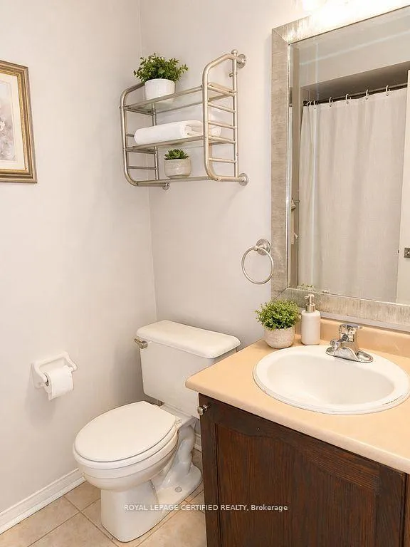 Photo 24 of 5126 Des Jardines Drive, Burlington, Uptown — HOMEH