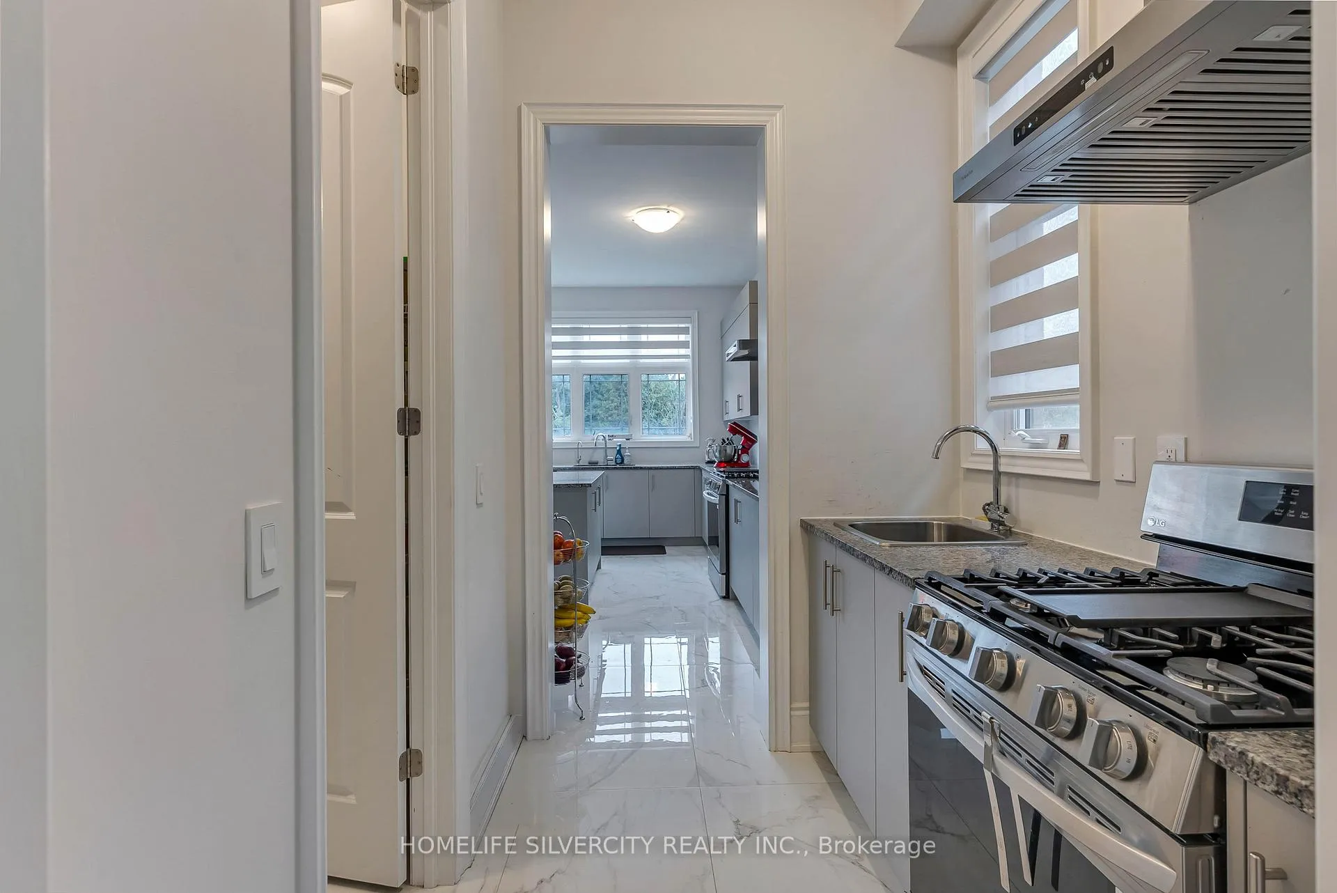 Photo 12 of 71 Raspberry Rdg Avenue, Caledon, Caledon East — HOMEH