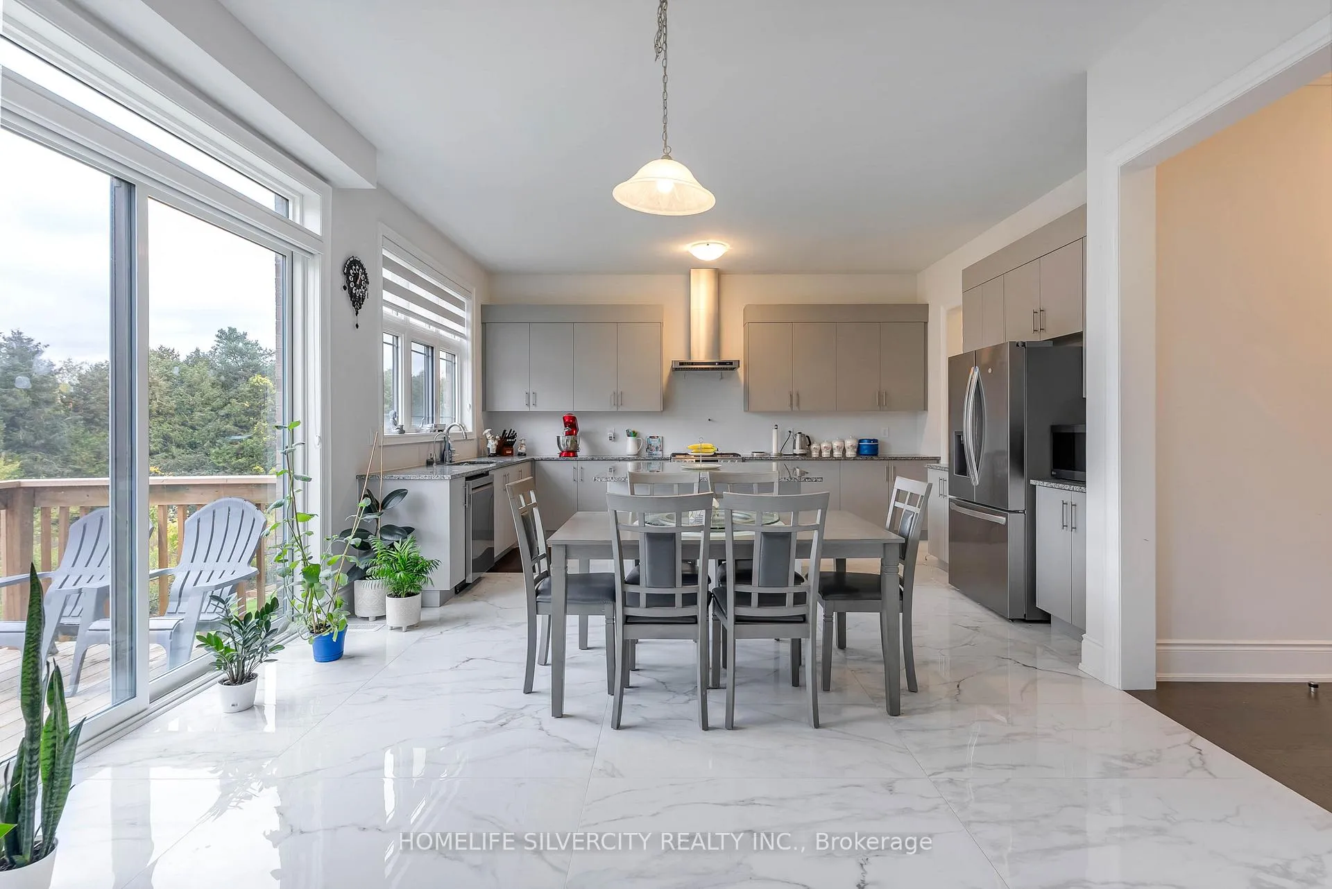 Photo 16 of 71 Raspberry Rdg Avenue, Caledon, Caledon East — HOMEH