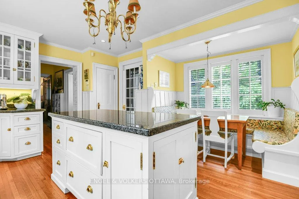 Photo 19 of 202 Cloverdale Road, Ottawa, Rockcliffe — HOMEH
