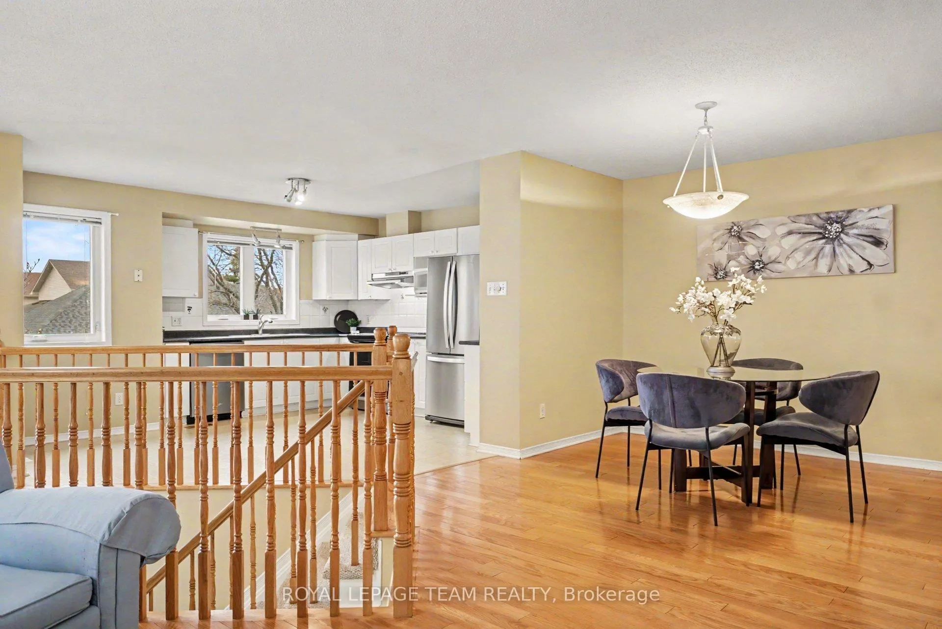 Photo 8 of 1598 Lisbon Street, Ottawa, Fallingbrook/Pineridge — HOMEH