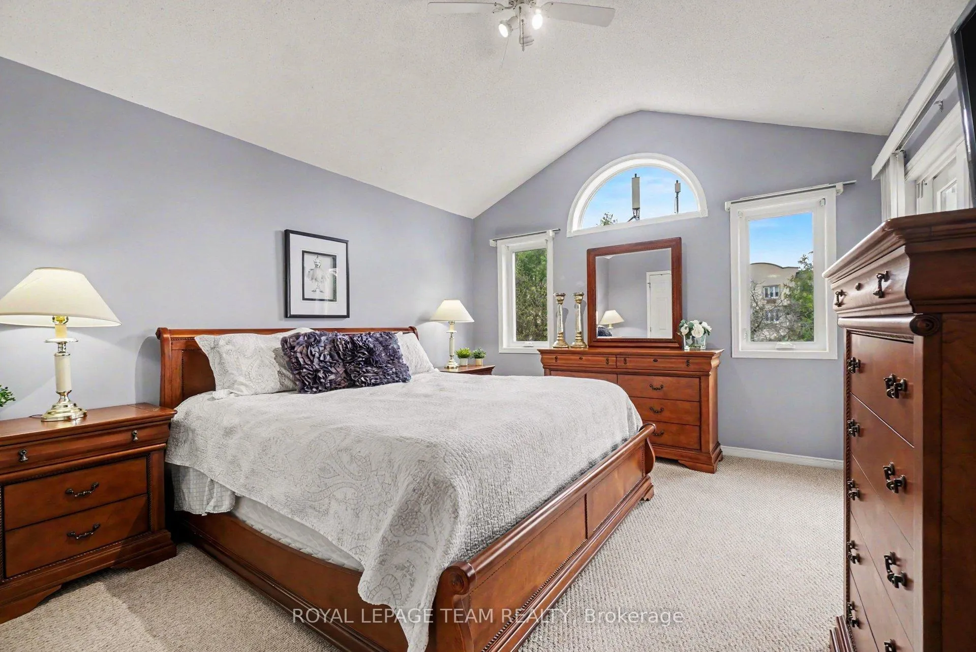 Photo 18 of 1598 Lisbon Street, Ottawa, Fallingbrook/Pineridge — HOMEH