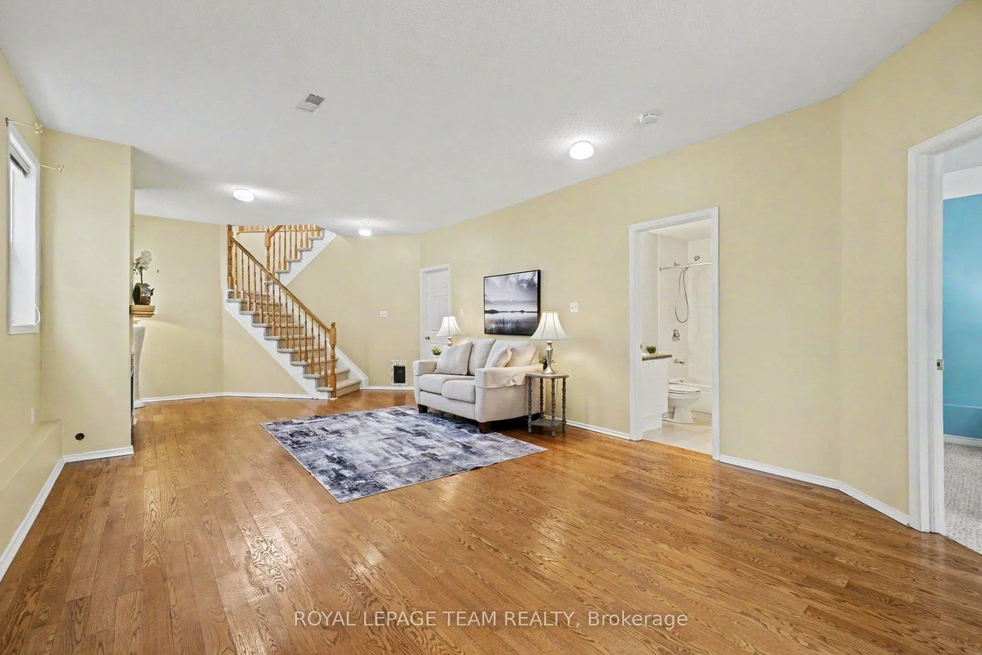 Photo 22 of 1598 Lisbon Street, Ottawa, Fallingbrook/Pineridge — HOMEH