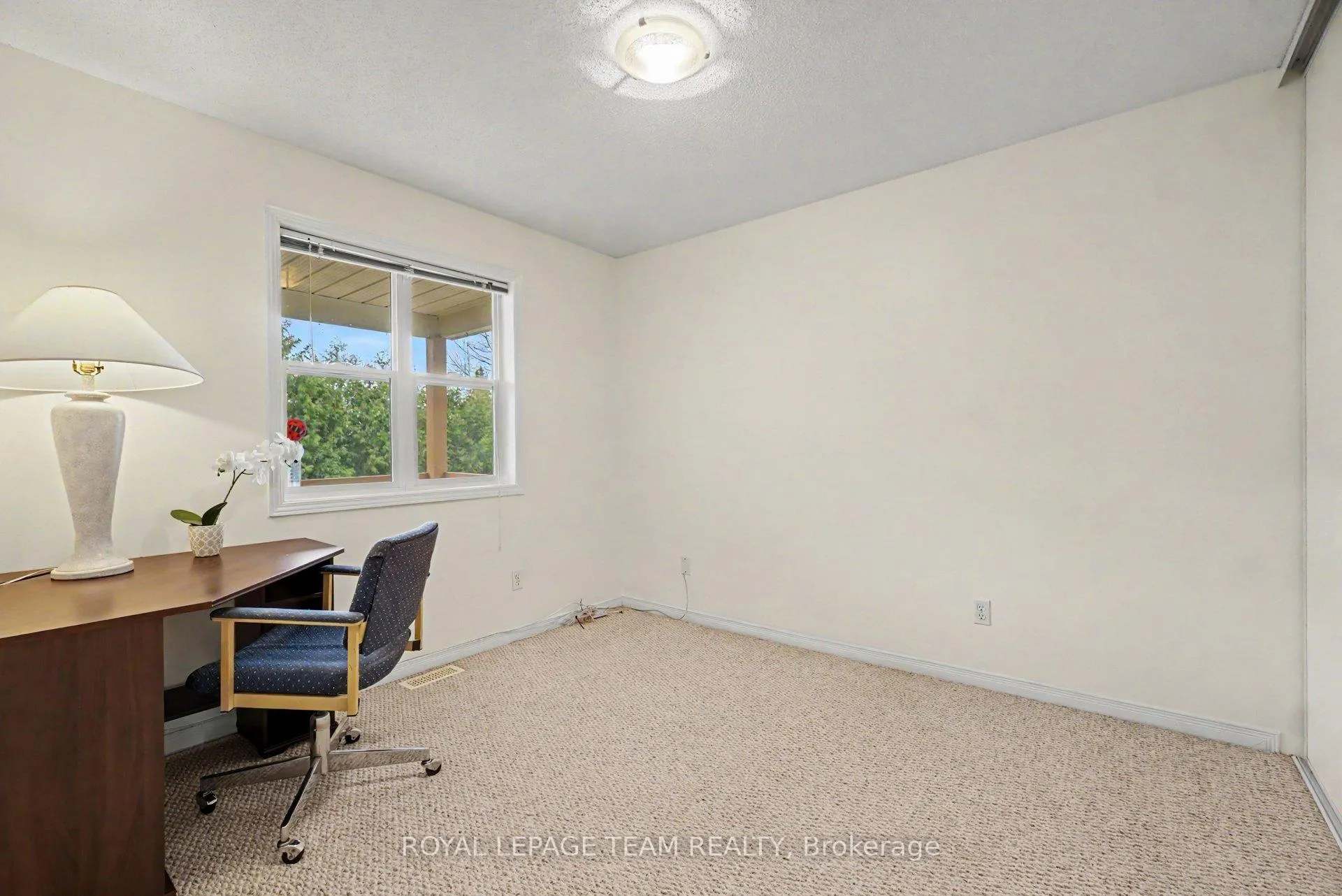Photo 28 of 1598 Lisbon Street, Ottawa, Fallingbrook/Pineridge — HOMEH