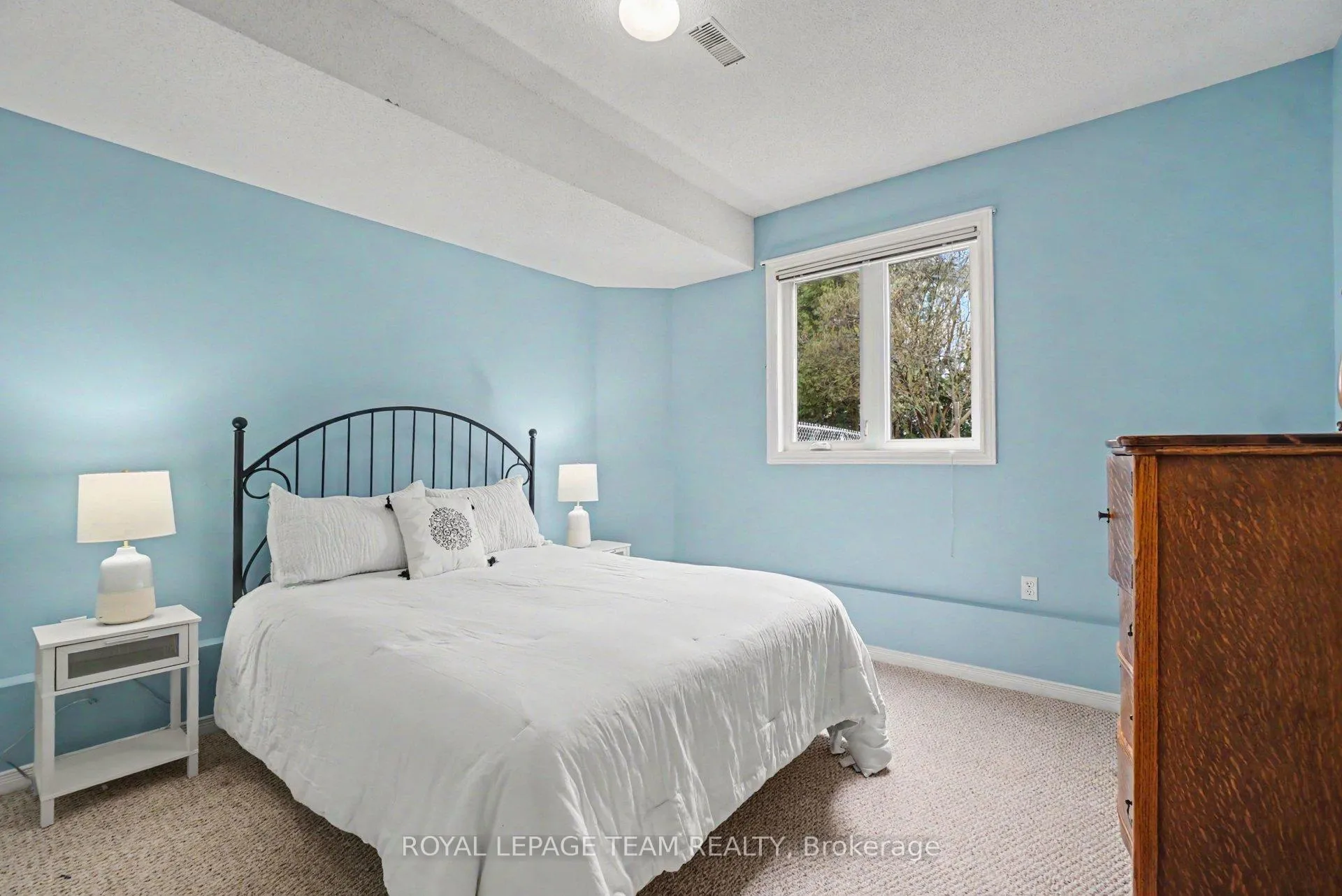 Photo 30 of 1598 Lisbon Street, Ottawa, Fallingbrook/Pineridge — HOMEH