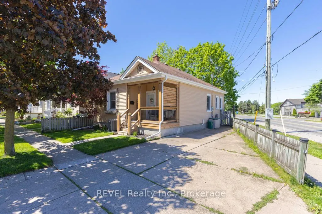 Photo 2 of 83 Rodman Street, St. Catharines, Downtown — HOMEH