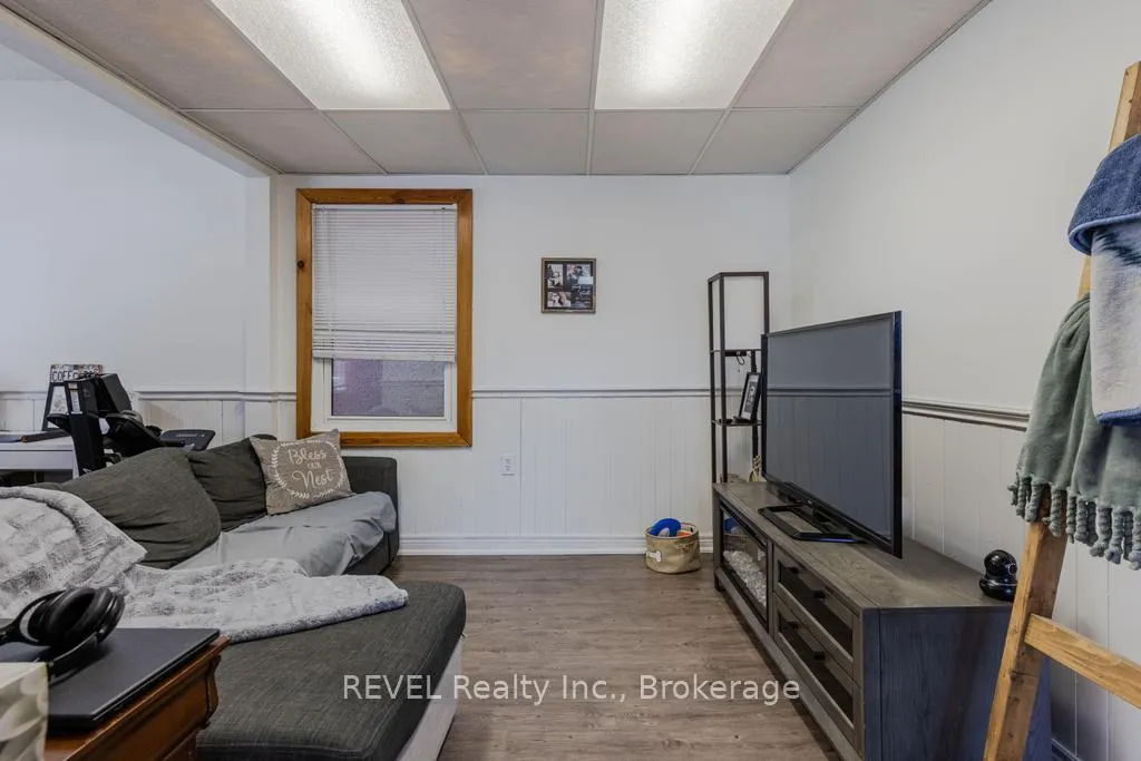 Photo 9 of 83 Rodman Street, St. Catharines, Downtown — HOMEH
