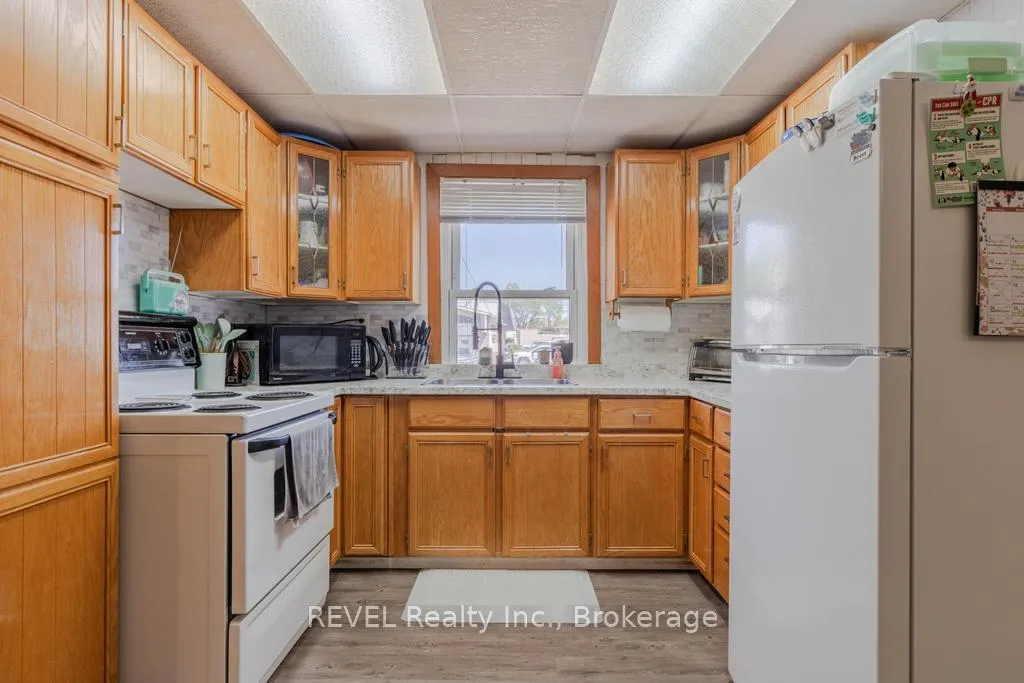 Photo 11 of 83 Rodman Street, St. Catharines, Downtown — HOMEH